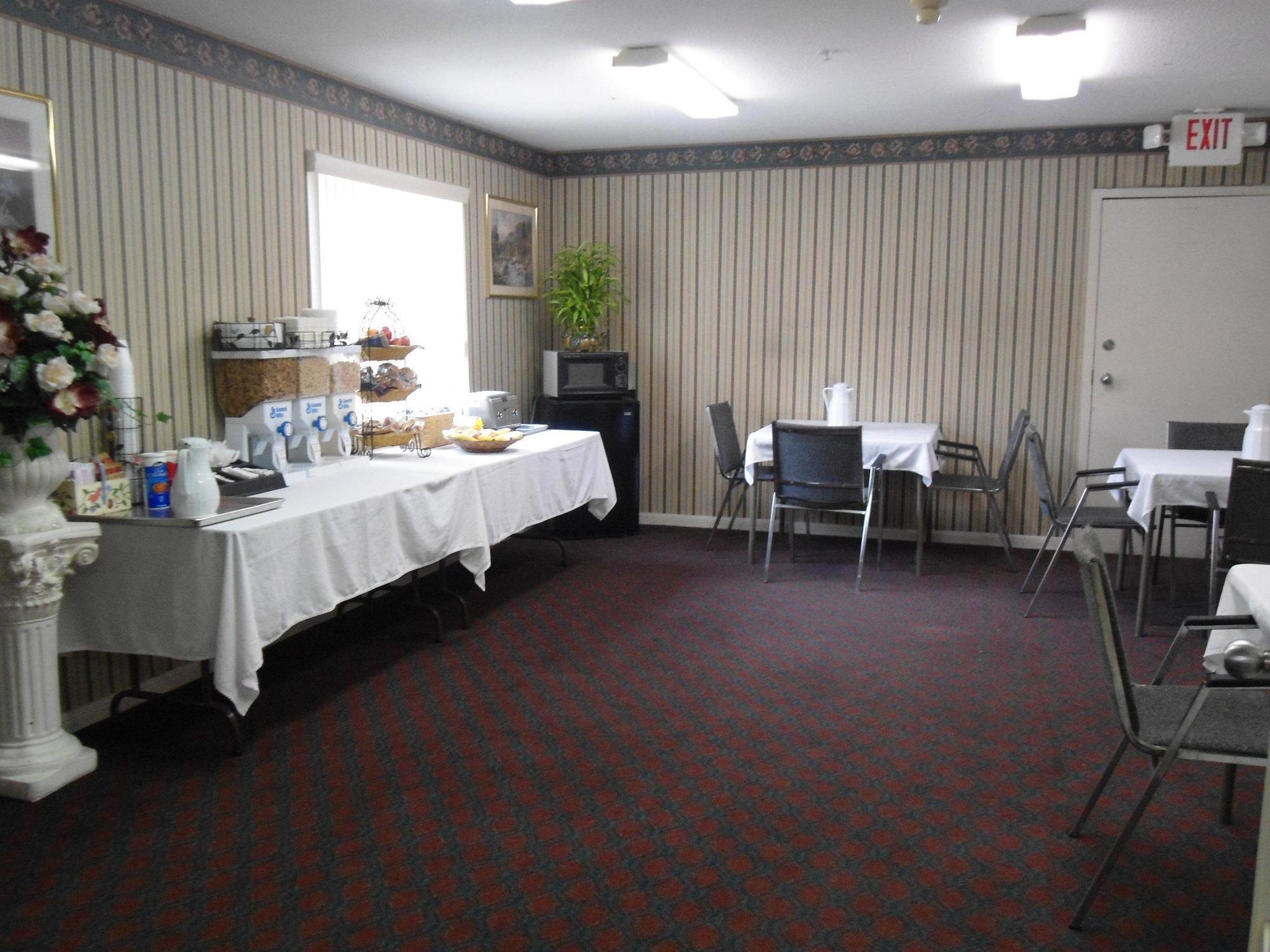 Americas Best Value Inn And Suites Houston/Northwest Brookhollow מראה חיצוני תמונה