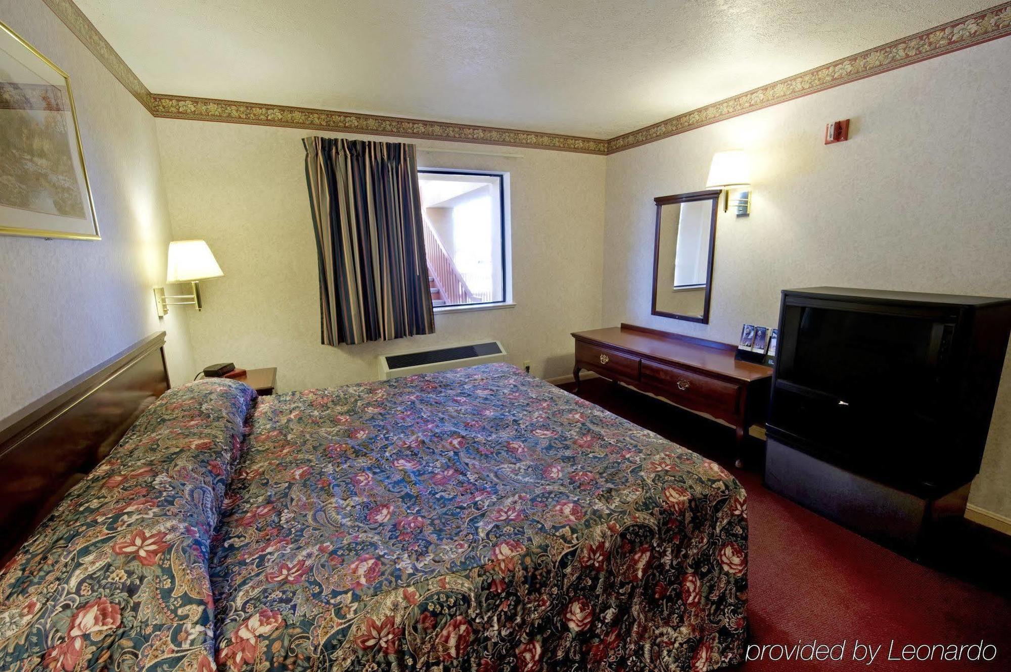 Americas Best Value Inn And Suites Houston/Northwest Brookhollow מראה חיצוני תמונה